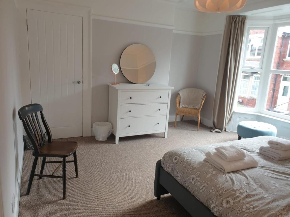 Sunset House - Whitby Townhouse Near The Sea Sleeps 8 Villa Exterior foto